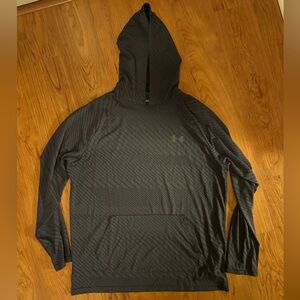 Men’s Under Armour Workout Hoodie - size large